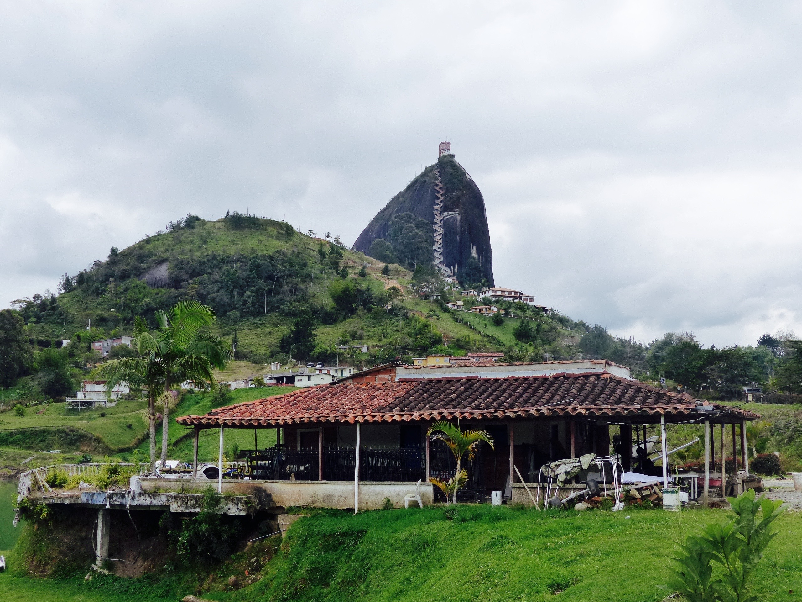 blog voyage colombie guatape piedra del penol