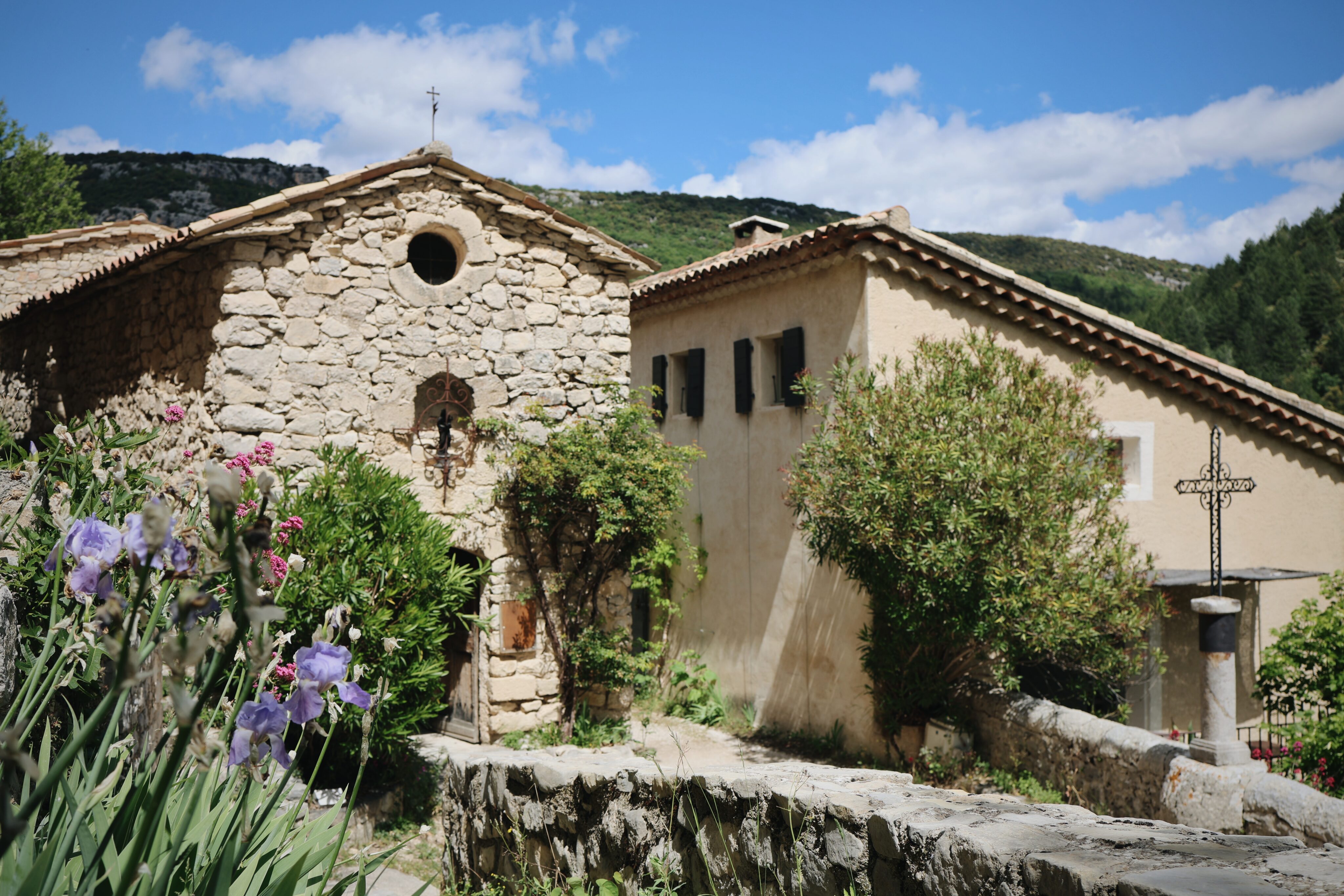Visiter Brantes et le Mont Ventoux dans les Baronnies Provençales